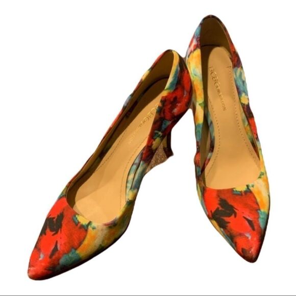 BCBGeneration Shoes - BCBGGeneration Gaminkha Watercolor Floral Pumps